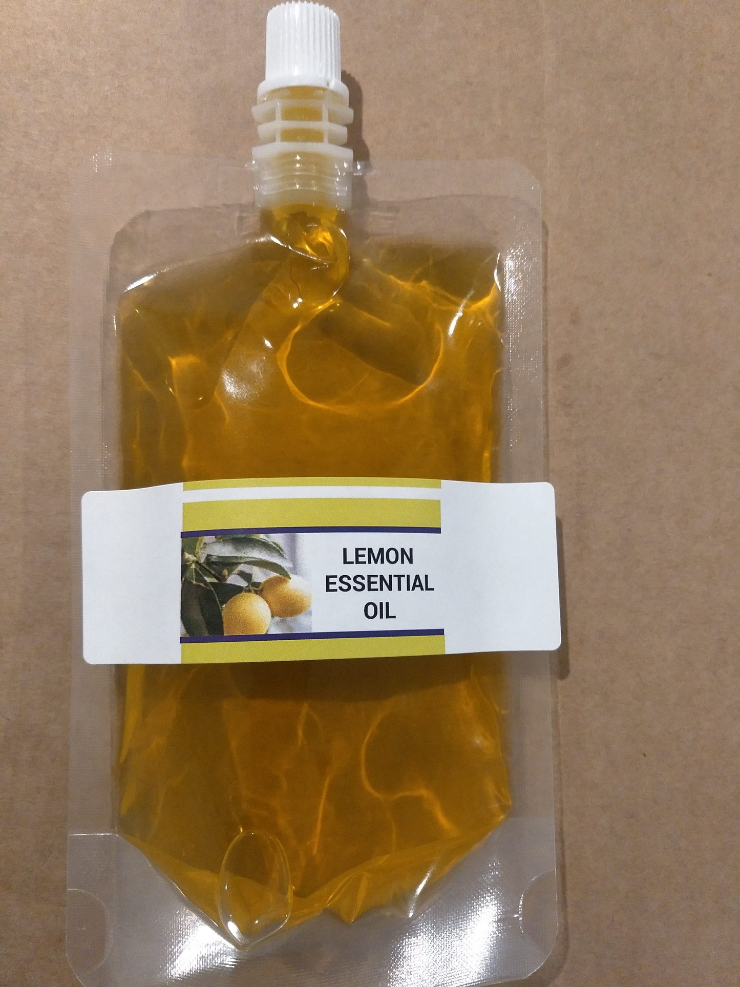 100% PURE LEMON ESSENTIAL OIL (Australian stock)
