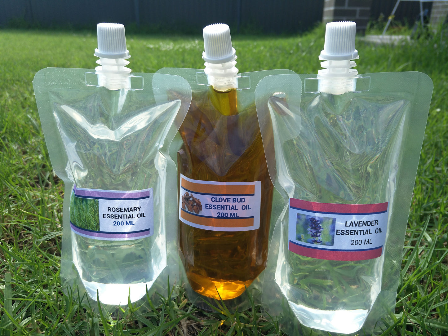 100% PURE TEA TREE ESSENTIAL OIL (Australian stock)